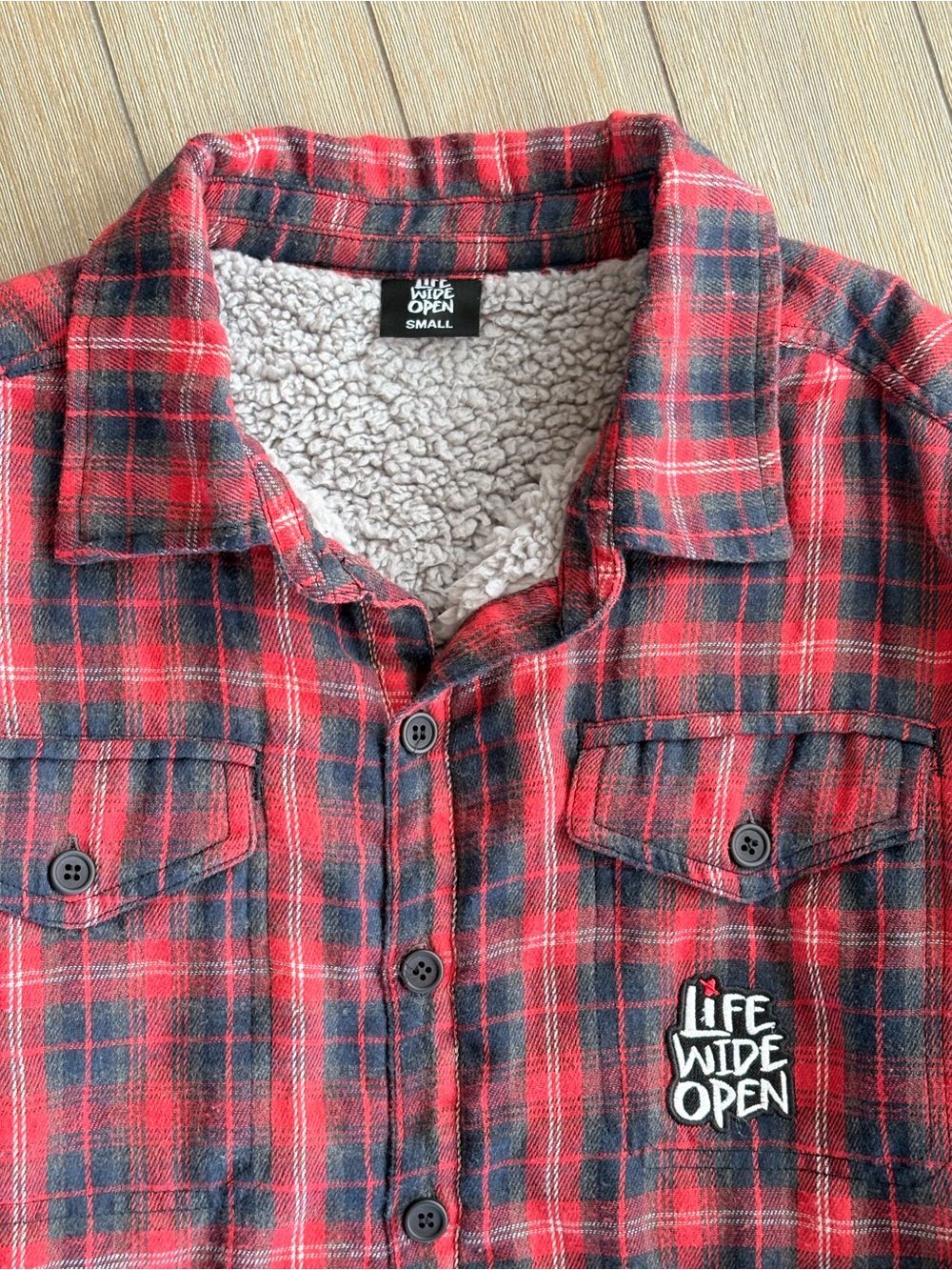 ⚡️Life Wide Open Red & Black Plaid Sherpa-Lined Flannel Jacket- CboysTV⚡️ - Picture 2 of 3